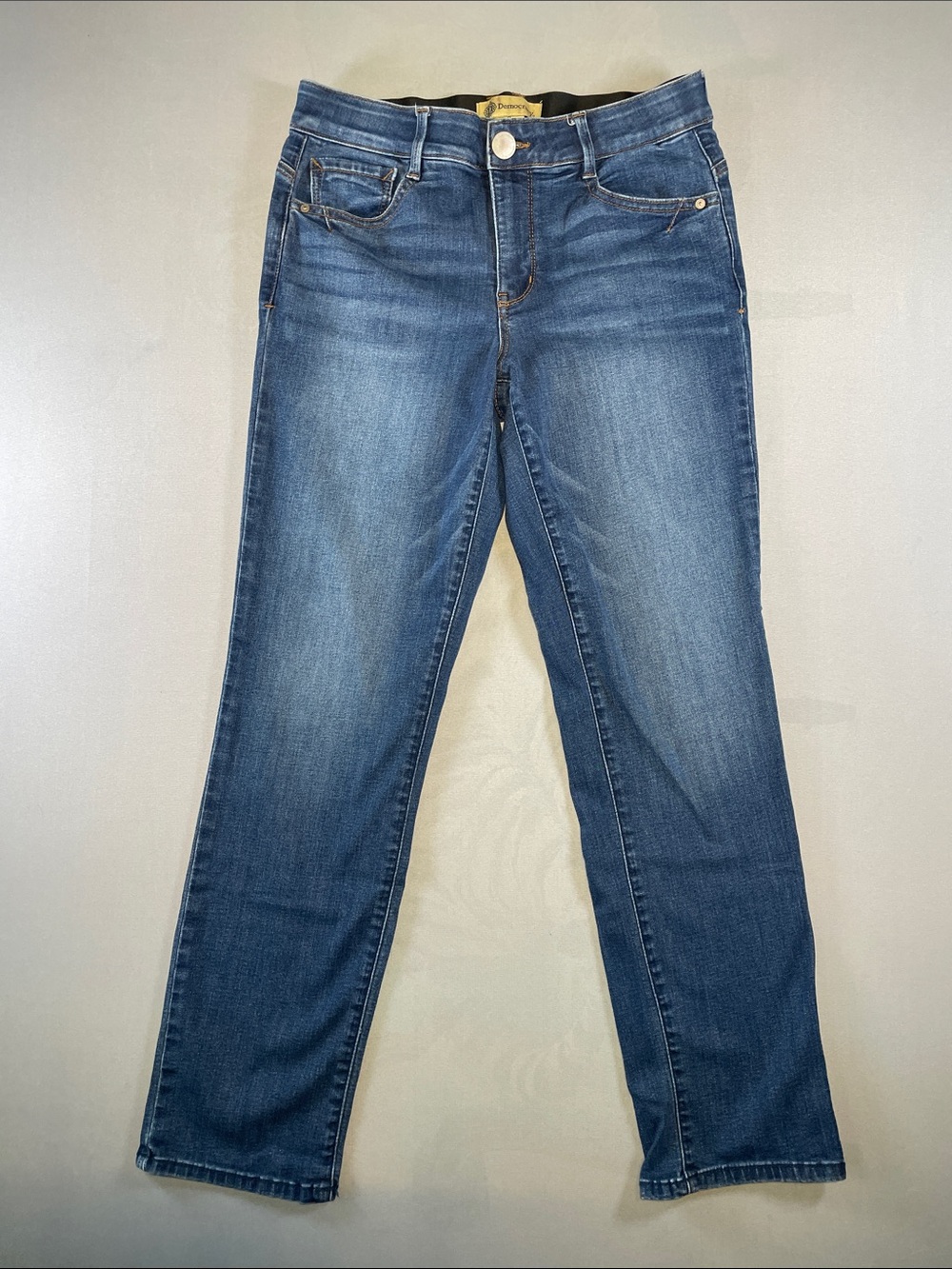 Democracy “Ab”technology Midwash Blue Straight-Leg Jeans Size 8
